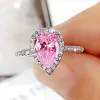 Bandes HUITAN Waterdrop Waterdrop Pink / White Cubic Zirconia Anneaux pour femmes Luxury Trendy Engagement Bands de mariage Accessoires