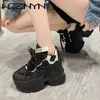 Lässige Schuhe 2024 Frauen zu Fuß Sneakers Autumn Schnüre-up hohe Plattform Chunky atmbare Leder Winterkeil Heels