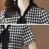 Vestidos de festa 2024 Bird Bird Lattice Manga curta colarinho midi Mulheres mulheres coreanas vintage hepburn verão elegante bodycon