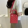 Мини -резиновая летняя пляжная сумка Eva Hole Toting Tote Bag Сумки для хранения моды Женщина Водонепроницаемое открытое спорт 240411