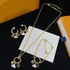 Luxusohrringe für Männer Ohrringe Designer für Frauen Ohrringe Designer Goldener Dangle Kronleuchter Schmuck Geschenk