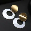 Orecchini 2019 Nuovo design Golden Natural Round Shell non trafitto Clip sugli orecchini Clip per le orecchie per donne Bijoux Brincos Party Gift Jewellry