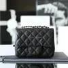 10A Bolsa de designer de replicação de nível superior Mini Retângulo Flap Bag Mini 17cm Mulheres Bolsa de Caviar Caviar Real Bolsa Black Bolsa Crossbody Saco de ombro Frete grátis CH019