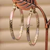 Pieno orecchini classici del lampadario per donne in metallo in metallo intarsio intarsiata gioielli da sposa H240423