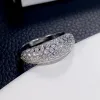 バンドHuitan Bling Bling Cubic Zirconia Weddingbands Rings for Women Silver Colury Luxury Fashion Female Fingerring Party Jewelry