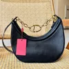 5A New Vlogo Moon Chain Leather Hobo Bag Cowhideハンドバッグクロスボディバッグ女性デザイナーバッグハンドバッグショルダーレディサドルバッグVアレンティーノ