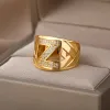 Bandes zircon az lettre anneaux initiaux pour femmes couleurs dorées acier inoxydable ouvert large grand fiançailles anneau de mariage bijoux 2022