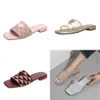 Designer di diapositive donne ricamato sandali di diapositiva metallica lettera p sandalo triangolo stampato di tessuto tacchi tacchi da donna scarpe da spiaggia estiva