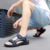 Sandálias de alta qualidade homens sandálias de praia confortam sapatos casuais de verão de tamanho grande masculino sandálias de sandálias romanas confortáveis 240422