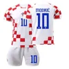 Soccer Men 's Tracksuits 2223 Croatia Home No. 10 Modric Suit World Cup Jersey 오리지널 양말