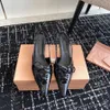 Najwyższej jakości pompki slingback buty na buty do kociaków buty sandałowe luksusowe designerskie obcasy Sandały na damskie biurowe buty wieczorne wieczór