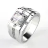 Bands Huitan Männer Ringe für Hochzeits Engagement Solitaire Shiny Cubic Zirkonia Einfach elegantes Design Männliche Ehe Ringe Klassischer Schmuck Schmuck