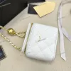 Sac de créateur de femmes Small Vanity Box Box Sacs Caviar Cuir Crush Pearl Gold Ball Metal Hardware Crossbody Bodage Hands Sacs Cosmetic Case Purse Suitcase 11cm