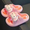 Sommermädchen Sandalen Pantoffeln Cartoon im Innenraum Wohnzimmer Badezimmer Nicht-Schlupfbad Süßes Kaninchen Dinosaurier Kinder Schuhe Pantoffeln 1-10 y 240422