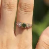 Band Huitan Delicate Women Wedding Ring Olive Green Round Zircon With Leave Shape Elegant Gold Color Girl Gift Rings Trendiga smycken