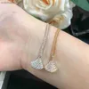 Mode Luxe Blgarry Designer Necklace v Gold High Edition Volledige diamant kleine rok ketting dames waaiervormige hangerse dikke sieraden met logo en geschenkdoos