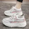 Casual Shoes Mesh Sneakers For Women Summer Sports Running Tennis Kvinnliga andningsbara tjocka Soled Trainers Athletic Shoe Footwear