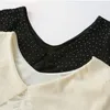 Camisetas femininas design de verão design bufle diamante camiseta elegante decote em v alcance curto assassinato curto slim malha de malha