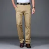 Bawełniane spodni odzieży męskie proste biznes zielone czarne spodnie khaki marka męska 240423