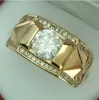 Bandes 1pcs Luxury Femmes Ring Metal Carving Gold Couleur incrusée Zircon Stones Couple Ring Bridal Engagement Wedding Bijoux