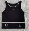 Anagram-ombruten kvinnliga tankar camis bomullsblandning tank toppar två c bokstäver designer kjolar yogakanal kanalklänning bra väst damer solid vintage t shirt femme 45354