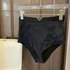 2 피스 정장 금속 배지 수영복 디자이너 비키니 하이 허리 브리프 브래지어 속옷 세트 패션 섹시 분할 수영복 아시아 크기 S-XL 내부 태그가있는 S-XL