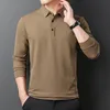 Mode Waffel Druck Polo -Shirts Langarmer Herbst Herbst MENSE MENS MENS BUSINESS CASISSION T -SHIRT UNDERSATILE THIRT 240418