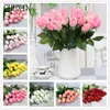 15pcs / lot Fleur artificielle Real Touch Hydrating Rose Home Decoration Fake Flow Flowing Wedding Bride Bouquet Valentines Day Gift 240416