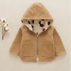 Mäntel Babymädchen Kleidung 05T Baby Coat Frühling und Herbst Mode Girls Windbreaker Polka Dot Doppelte Kapuzenjacke Mädchen Jacke