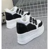 Scarpe casual 12 cm vera pelle phe primaverili per la caviglia autunno stivali da donna piattaforma cusched a cuscinetto di marca ad alta marca sneakers