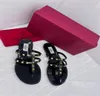 Sandaler mode kvinnor nitar toffel damer platt gelé godis färg tofflor thong sandaler flickor flip flops besatt sommarskor be5023223