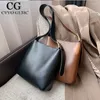 Sacs à bandoulières CVVO GLMC Couleur pure Pu Sac Fashion Messager décontracté 2024 Femme Shopping