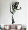 Decorative Objects Figurines 3D Through Wall Figure Sculpture Resin Electroplating Imitation Copper Abstract Statue Living Room Ho4918829