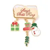 Broches 6pcs mignonnes épingles d'émail de Noël boîte cadeau de neige chapeau rouge léger en alliage doré broche pour femmes vêtements de décoration de sac à dos de sacs à dos