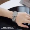Armbanduhren 2024 Frauenwache Einfache Edelstahluhr Cooler Retro -Stil Square Date Japanische Bewegung als Geschenkkalender