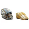 BERETS 2024 COTTON PLAID PRINT SBOY CAPS FLAT PEAKED CAP 남성 및 여성 화가 베레모 모자 139