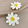 Stud Earrings DODOHAO Handmade Raffia Rattan Braid White Yellow Daisy Flower Drop For Women Woven Knit Floral Bohemia