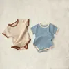 Rompers 2023 Summer New Baby Body Bodysuit Botysuit Bawełna noworodka Toddler Toddler Solid Infant Girl Onesie Boy Ubrania 0-24m H240423