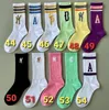 2024 Designer NOUVEAUX chaussettes pour femmes Luxe Luxe Sports Lettre d'hiver Privured Brodery Cotton Man Woman Sports Socks A003