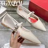 Scarpe eleganti 2024 tacco alto primavera estate per donne con fibbia con punta di punta di piedi tacchi gattini scivolano su dolce stiletto fatto a mano