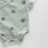 Rompers 2023 Été Nouveau bébé Body à manches courtes + chapeau mignon animal imprimé nouveau-né les vêtements pour tout-petits garçon ours saut