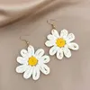 Stud Earrings DODOHAO Handmade Raffia Rattan Braid White Yellow Daisy Flower Drop For Women Woven Knit Floral Bohemia