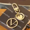 Nyckelringar Lanyards Luxury Key Buckle Car Keychain Handmade Classic Keychains Man Woman Fashion Halsband Bag Pendant Accessories