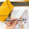 Designer -Sonnenbrillen 24 Jahre Neue Katzenauge -Sonnenbrillen flache Linsen können mit Myopie -Brillen für Männer und Frauen kombiniert werden
