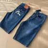 Trendig 23 sommar välsignelse gud casual löst stor storlek denim shorts sport 5-punkt broderade raka mellersta byxor för män 118332