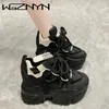 Lässige Schuhe 2024 Frauen zu Fuß Sneakers Autumn Schnüre-up hohe Plattform Chunky atmbare Leder Winterkeil Heels