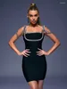 Casual Dresses Light Luxury Beaded Design Black Bandage Dress Women's Spaghetti Strap ärmlös Bodycon Backless Evening Party Mini