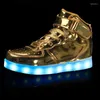 Buty swobodne Trump LED Light Up For Men High Top Sneakers USB Naładujące kobiety świecące światło migające dzieci