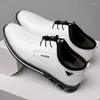 Klänningskor 2024 Business Casual for Men Lace Up Man Black Leather Oxfords Plus Size Wedding Party Office
