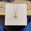 Mode Luxe Blgarry Designer Necklace Geavanceerd Witte Witte Fritillaria 18K Gold Polce ketting Dames mode kleine rokventilator sieraden met logo en cadeau -doos